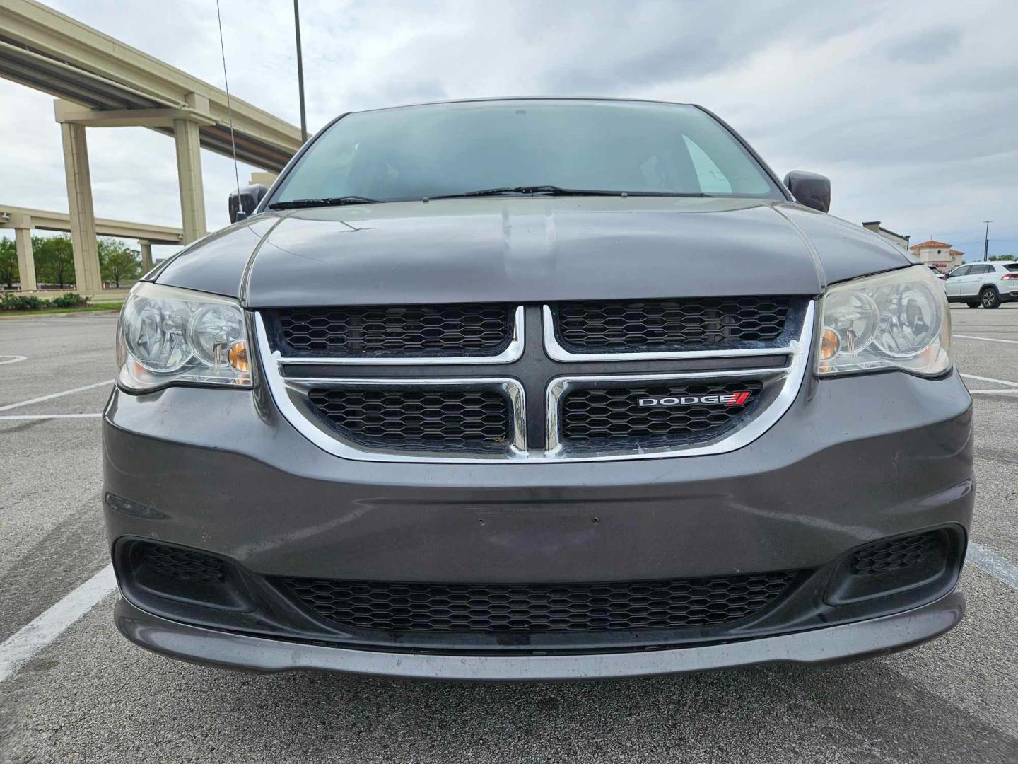 2015 Black Dodge Grand Caravan (2C4RDGCG2FR) , located at 5005 Telephone Rd., Houston, TX, 77087, (713) 641-0980, 29.690666, -95.298683 - Photo#1